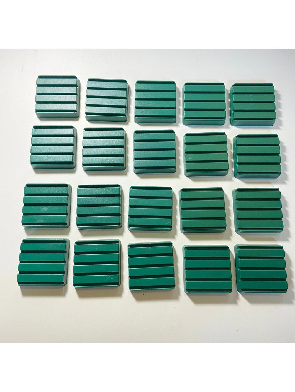 1997 Parker Brothers Lionheart Board Game 20 Replacement Bases